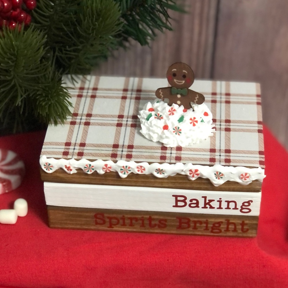 Gingerbread Man Book Stack - Picture 2 of 2